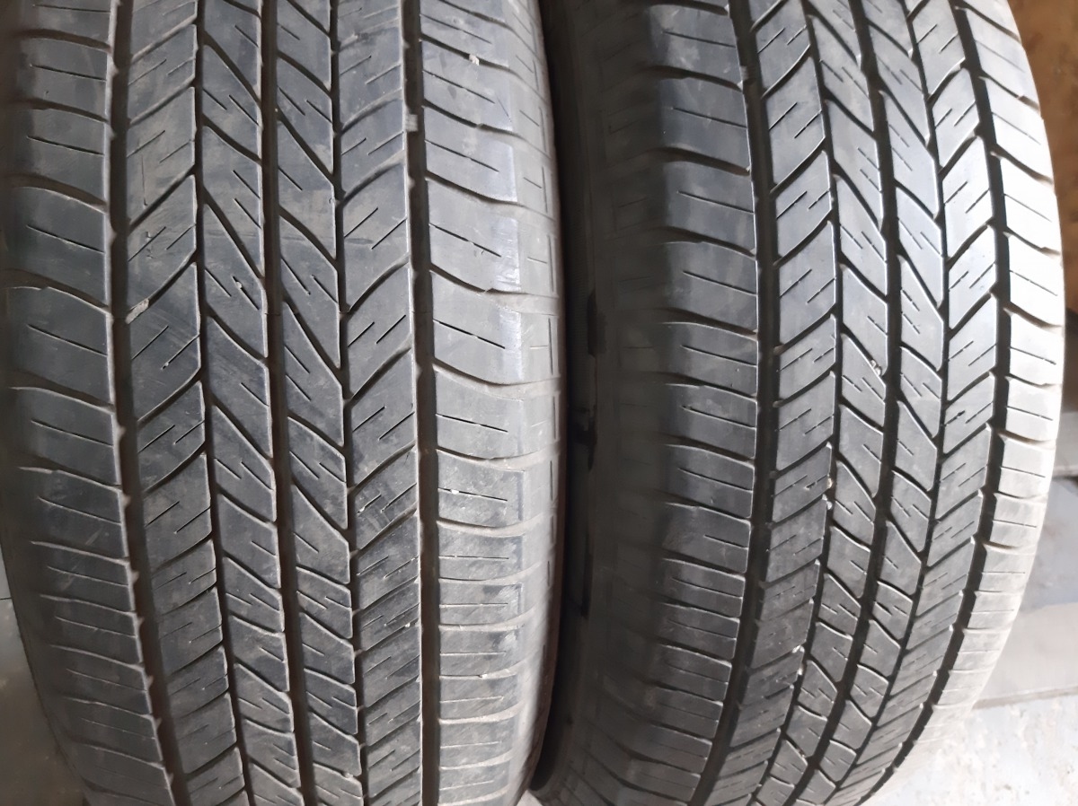 Придбати вживані шини Dunlop GrandTrek ST 20 225/65 R 18
