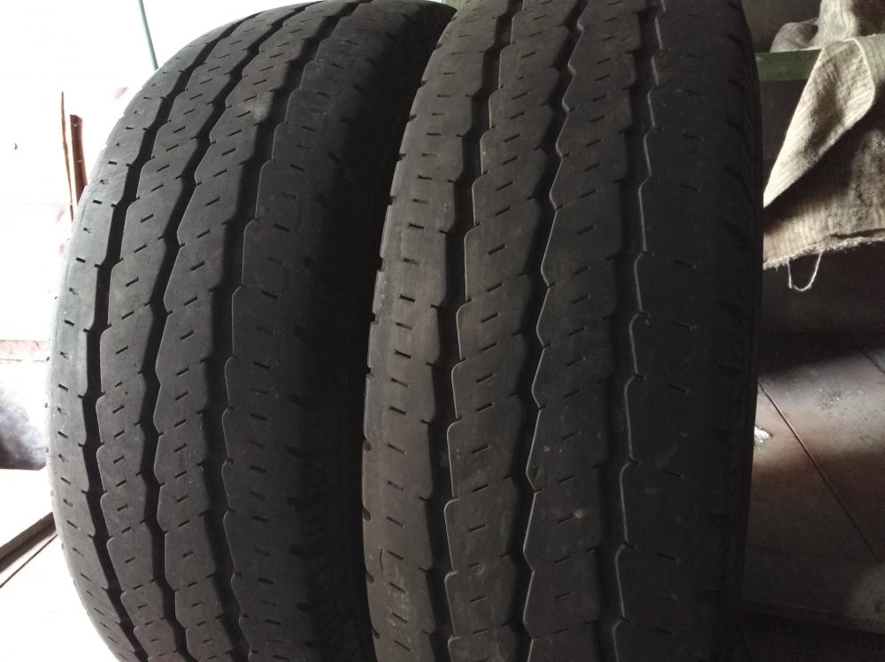 Придбати вживані шини Continental Vanco 8. 195/70 R 15C