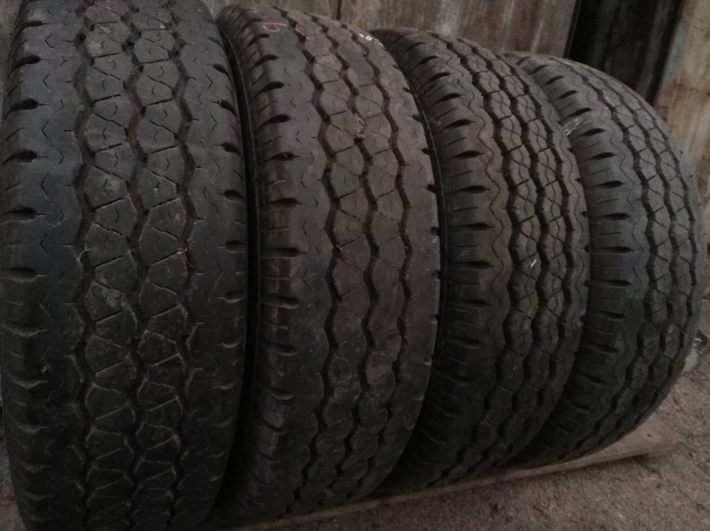 Придбати вживані шини Bridgestone R 623 195/70 R 15C