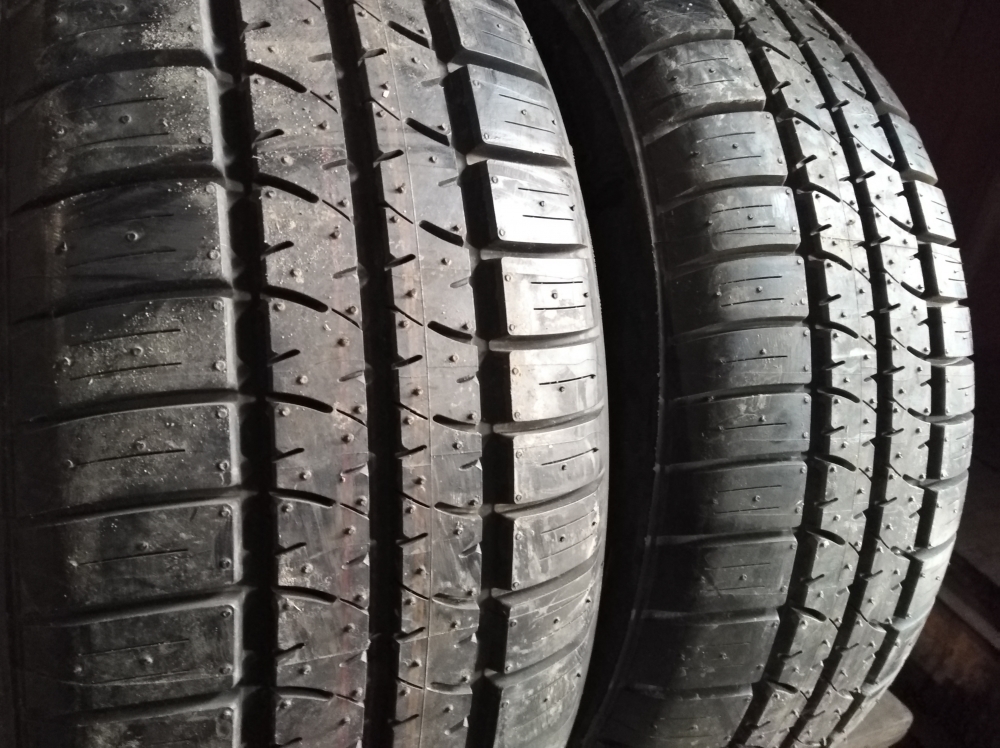 Придбати вживані шини Firestone Firehawk 700 215/60 R 15