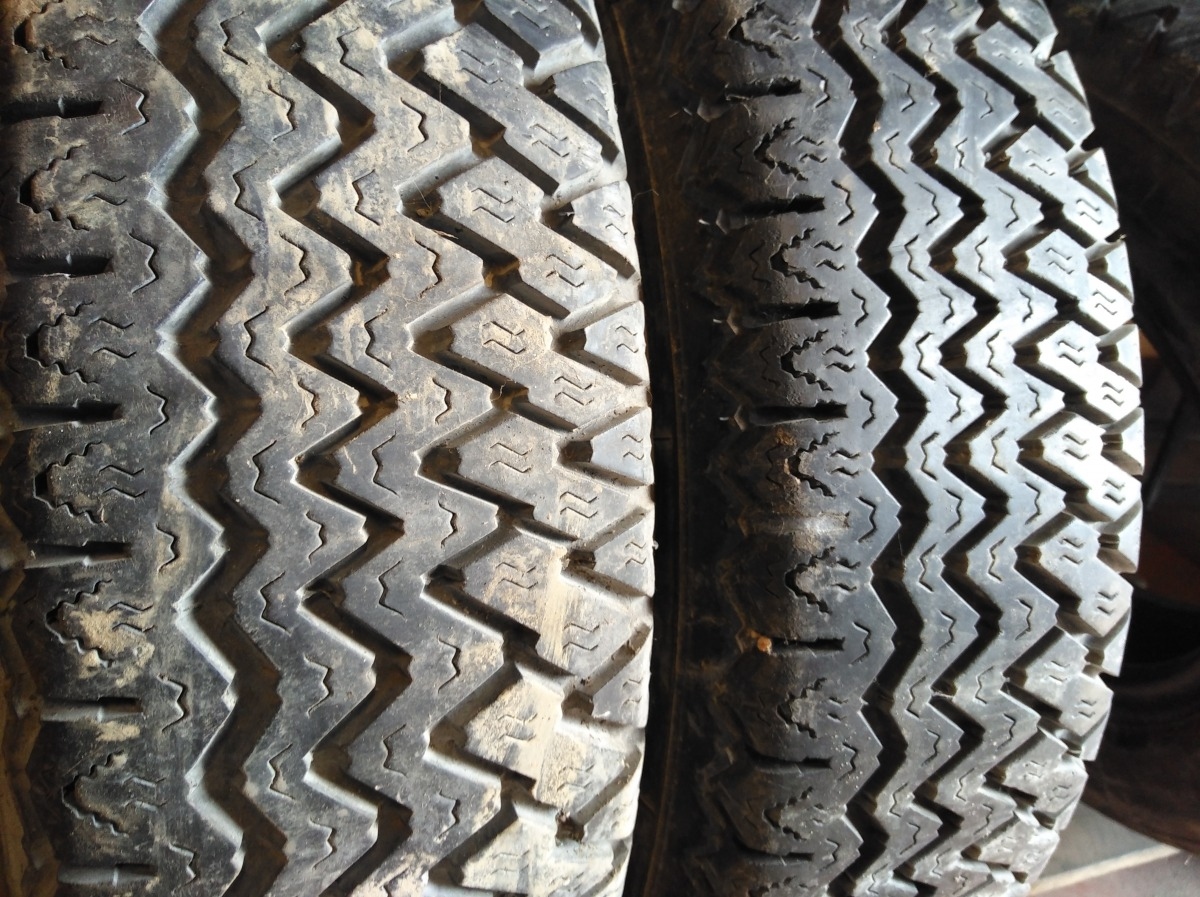 Придбати вживані шини Michelin XVS-P 185/0 R 15C