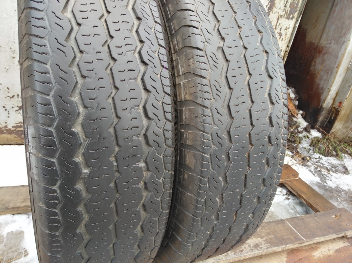 Придбати вживані шини Continental Van Four Season 195/75 R 16C