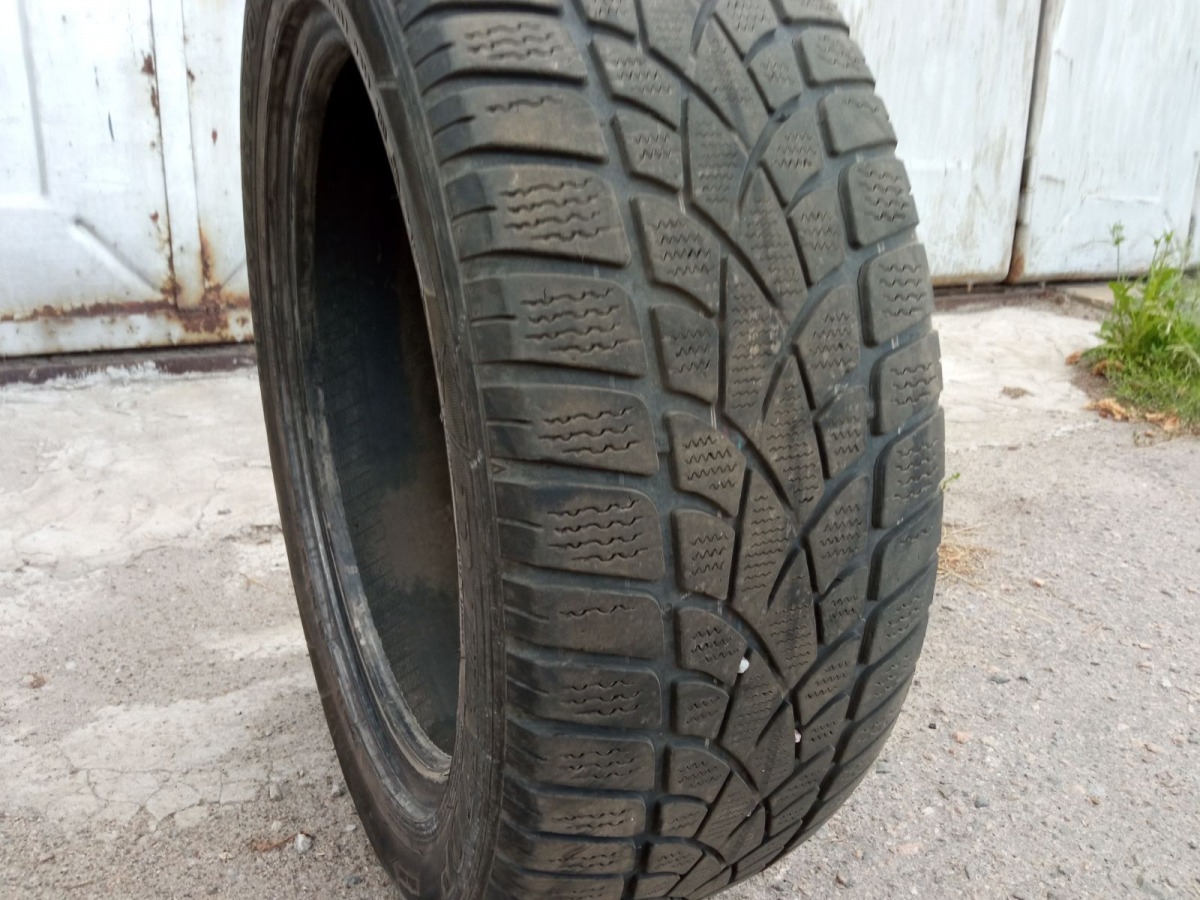 Придбати вживані шини Dunlop Sp Winter Sport 3D 215/55 R 17