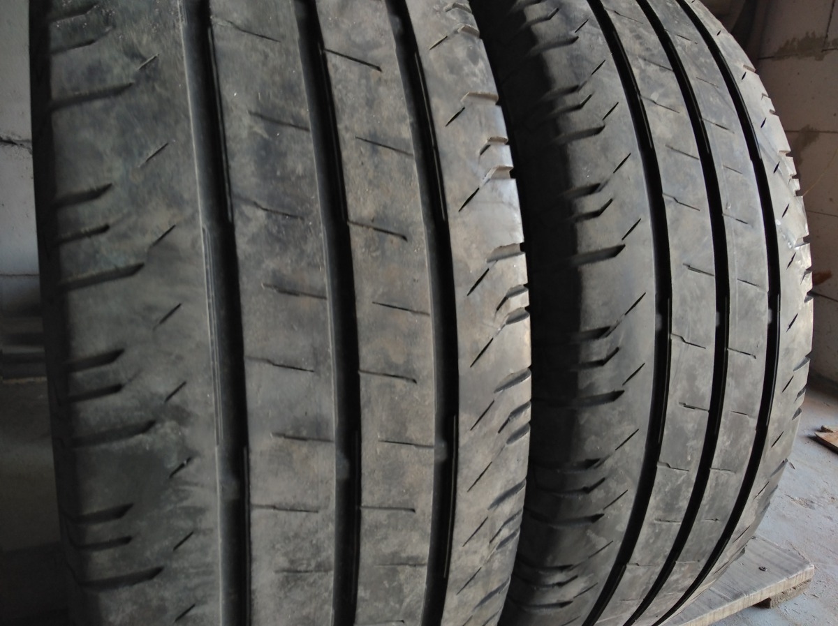 Придбати вживані шини Continental ContiVanContact 200. 225/65 R 16C