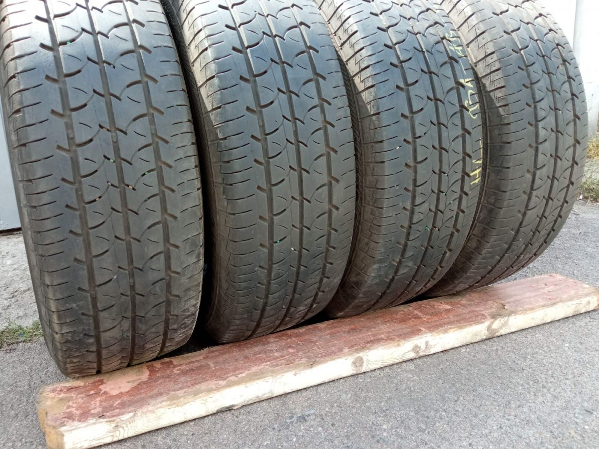 Придбати вживані шини Barum Vanis 2 215/70 R 15C