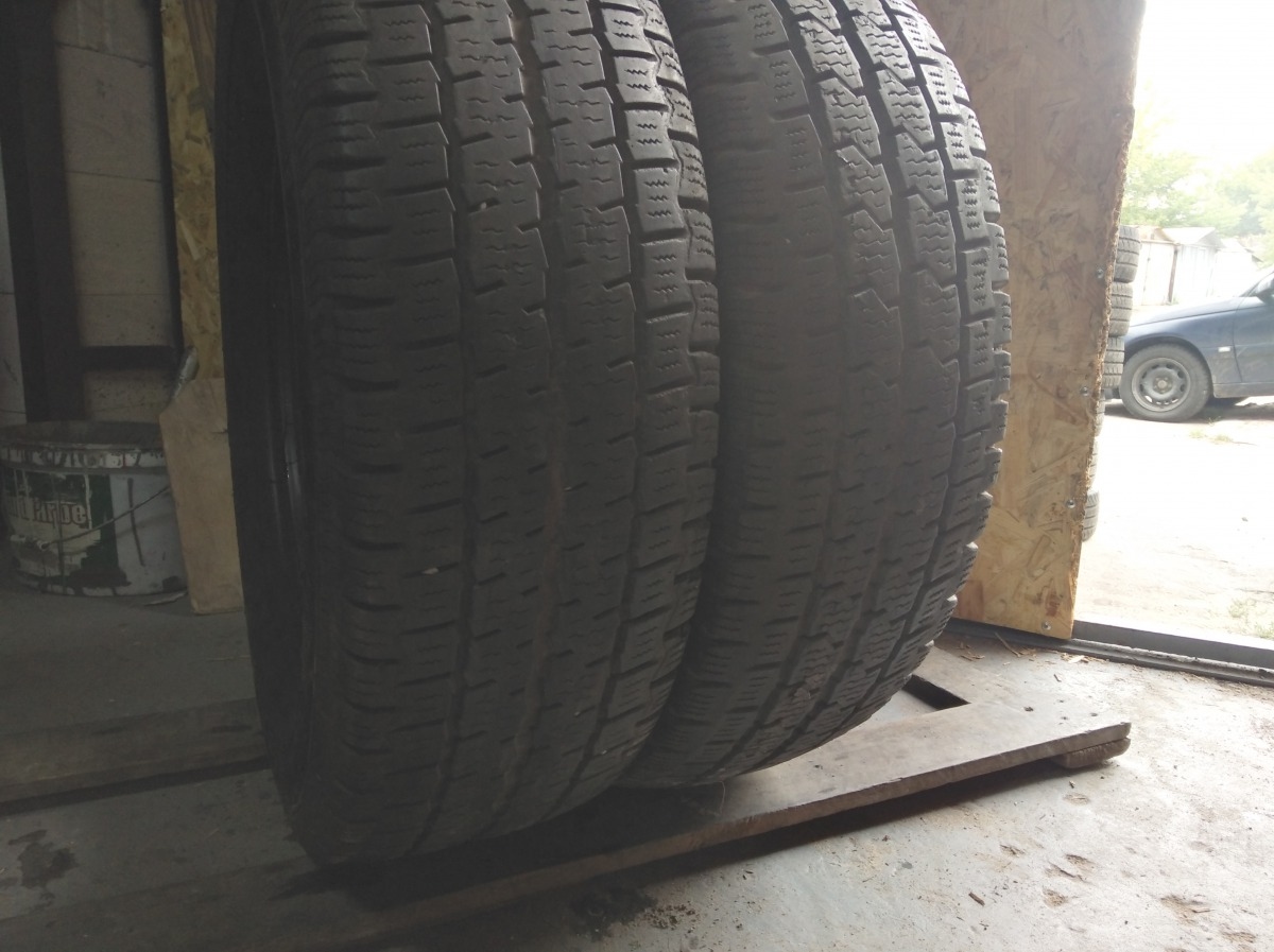 Придбати вживані шини Continental Vanco four Season 2 225/75 R 16C