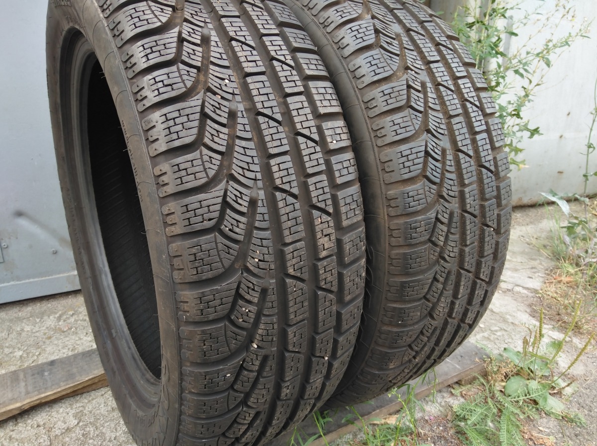 Придбати вживані шини Pireli Sottozero Winter 210 205/55 R 17
