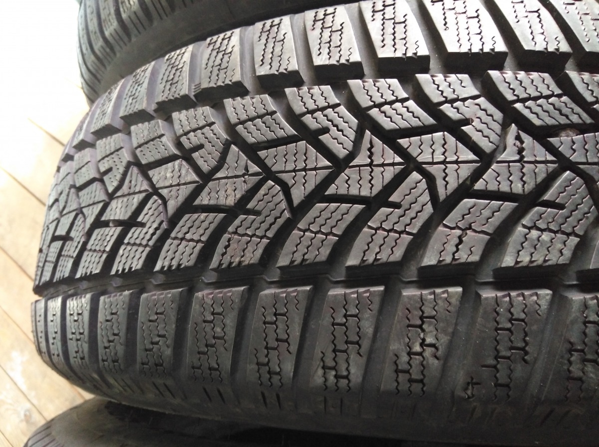 Придбати вживані шини Continental Cross Contact 255/55 R 18