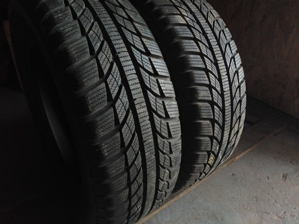 Придбати вживані шини Champiro Winter Pro 205/65 R 15