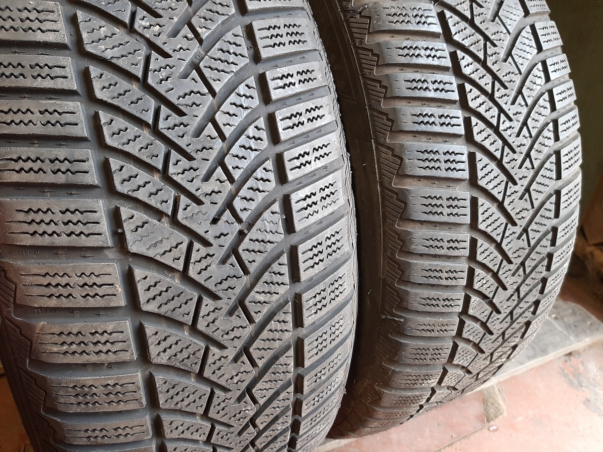 Придбати вживані шини Semperit Speed-Grip 3 215/55 R 17