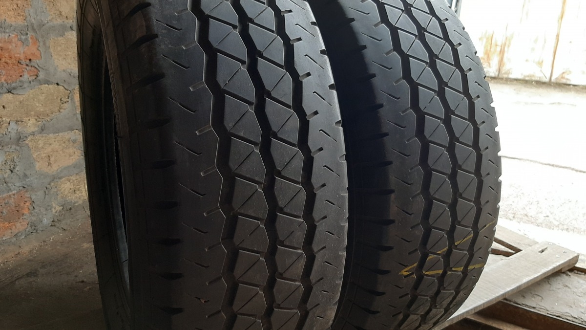 Придбати вживані шини Yokohama Delivery Star 818 235/65 R 16C