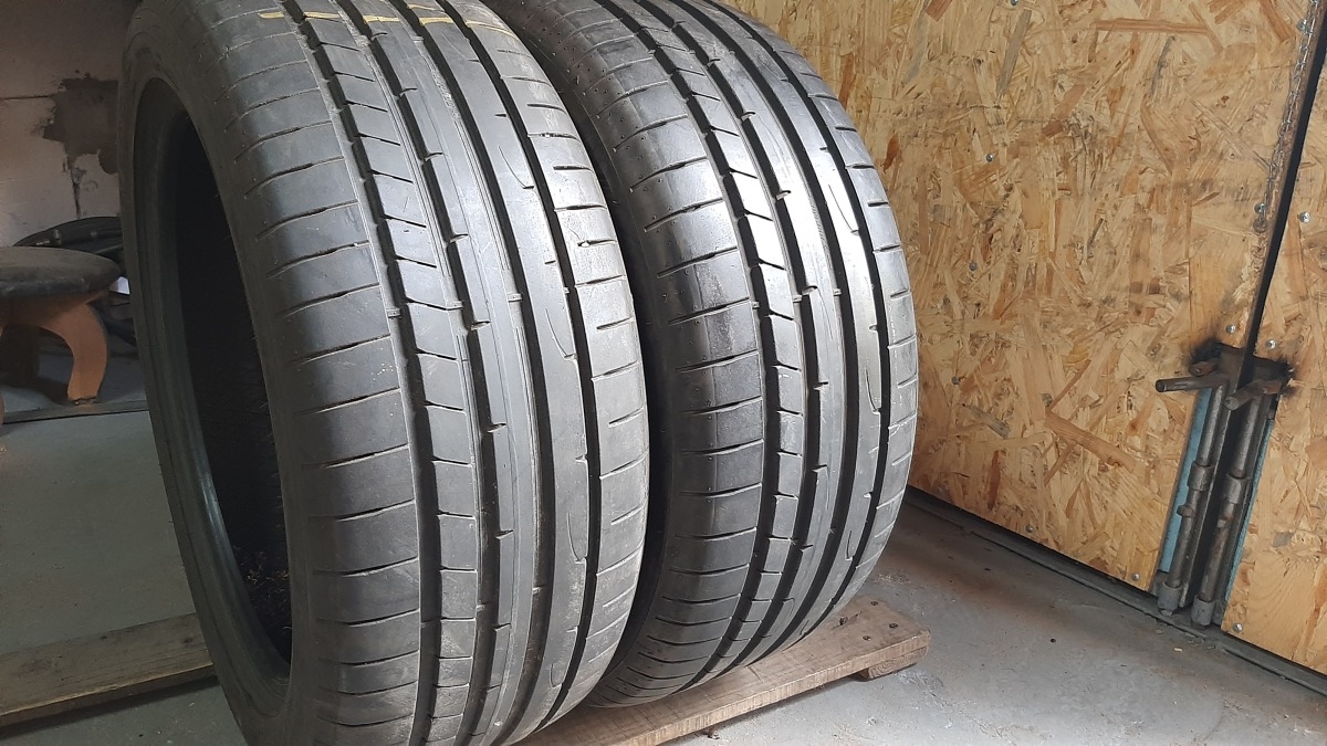 Придбати вживані шини Dunlop Sport Maxx RT2 245/45 R 18