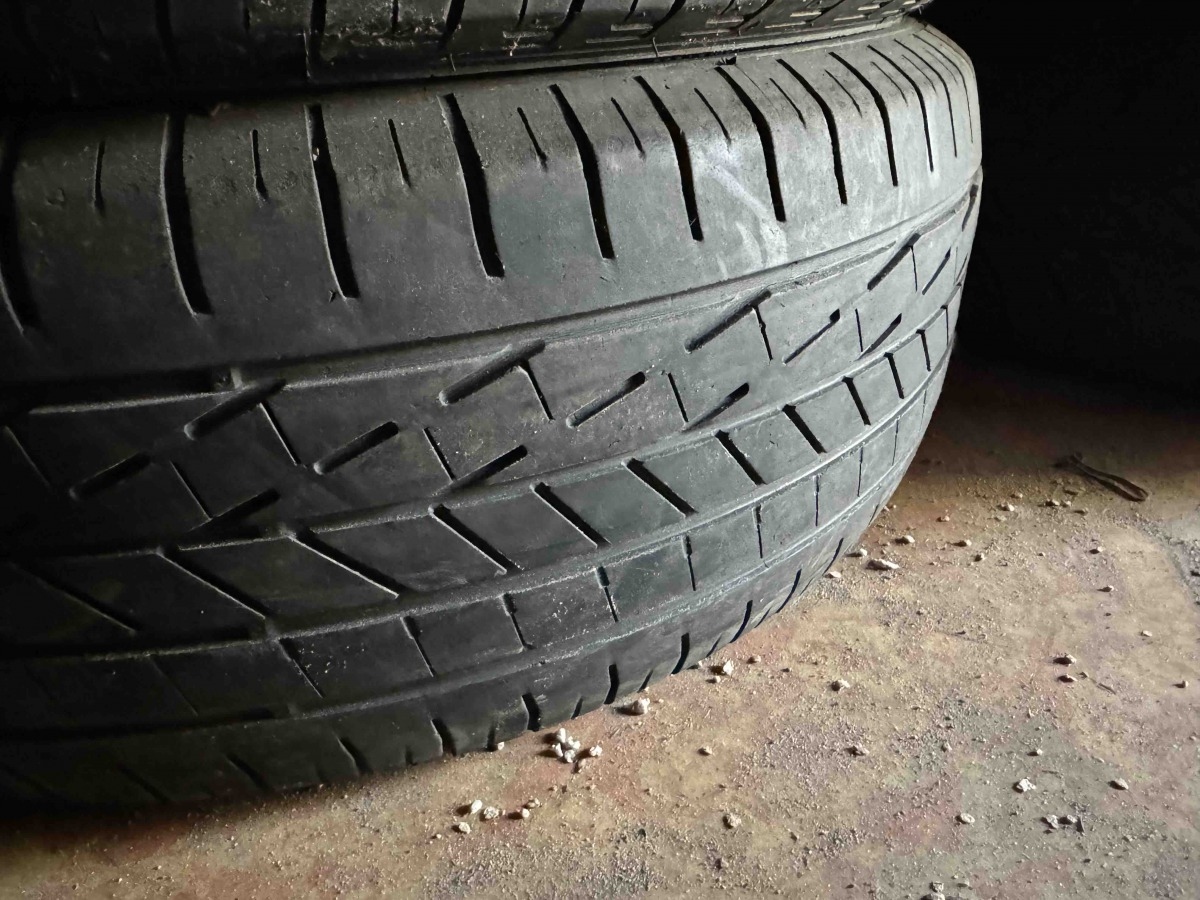 Придбати вживані шини GoodYear Excelence 235/65 R 17
