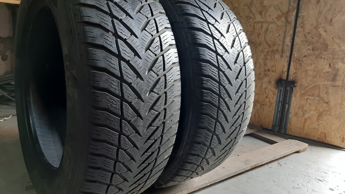 Придбати вживані шини Good Year Ultra Grip+. 255/55 R 18