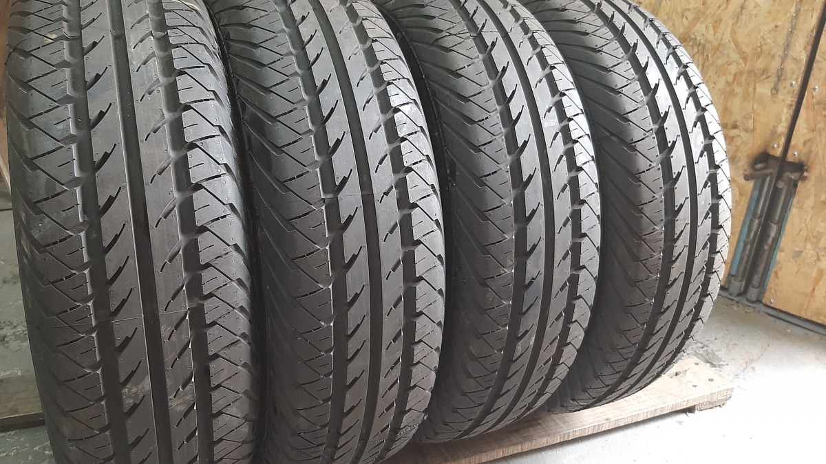 Придбати вживані шини Continental VanContact 2 195/70 R 15