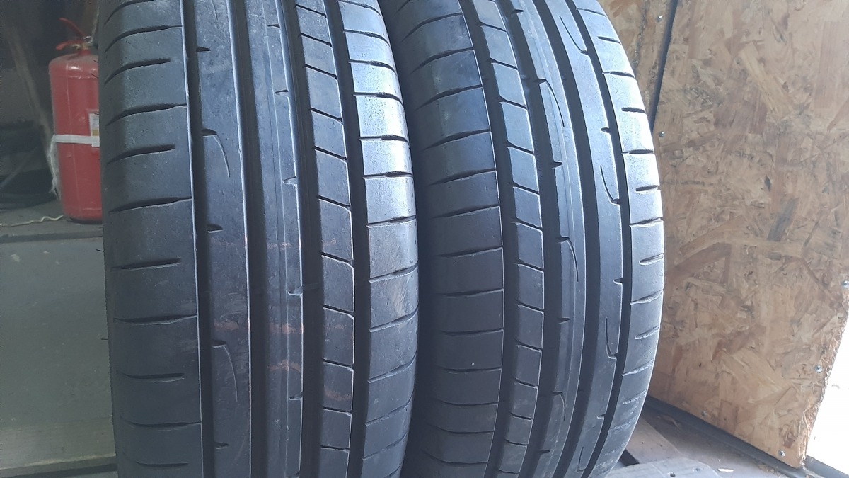 Придбати вживані шини Dunlop SportMaxx RT2 235/60 R 18
