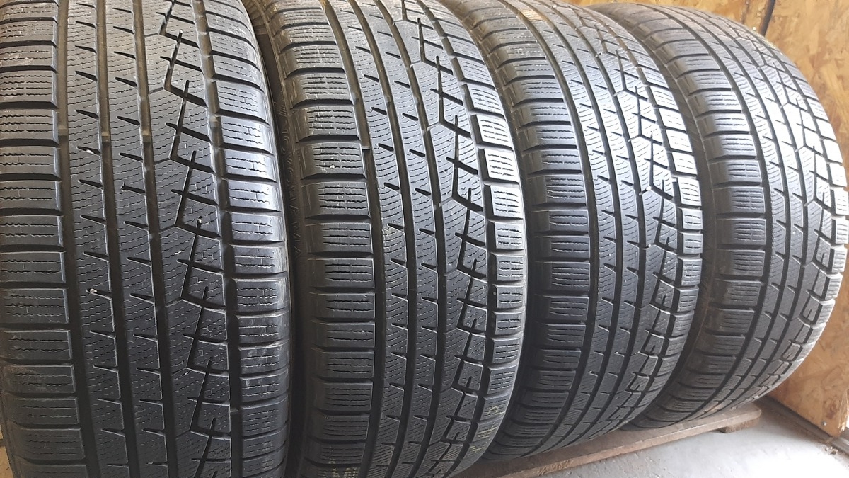 Придбати вживані шини Yokohama W*Drive 245/40 R 20