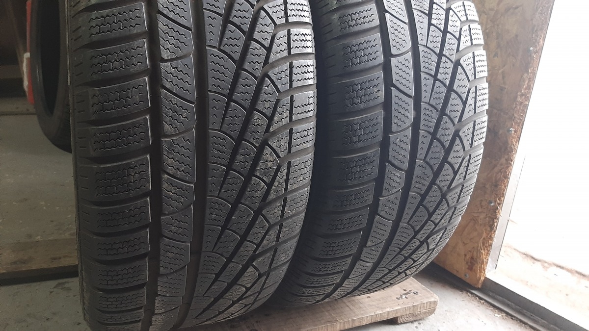 Придбати вживані шини Pirelli SottozeroWinter210 235/45 R 17
