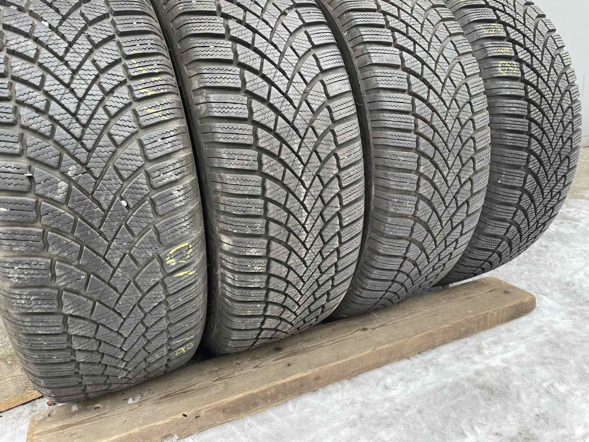 Придбати вживані шини Bridgestone Blizzak LM005… 215/55 R 17