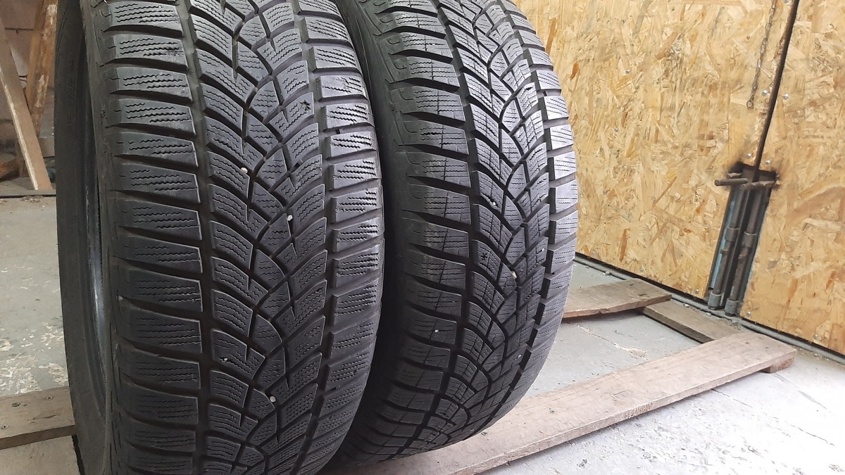 Придбати вживані шини Good Year Ultra Grip Perfomance 215/55 R 16