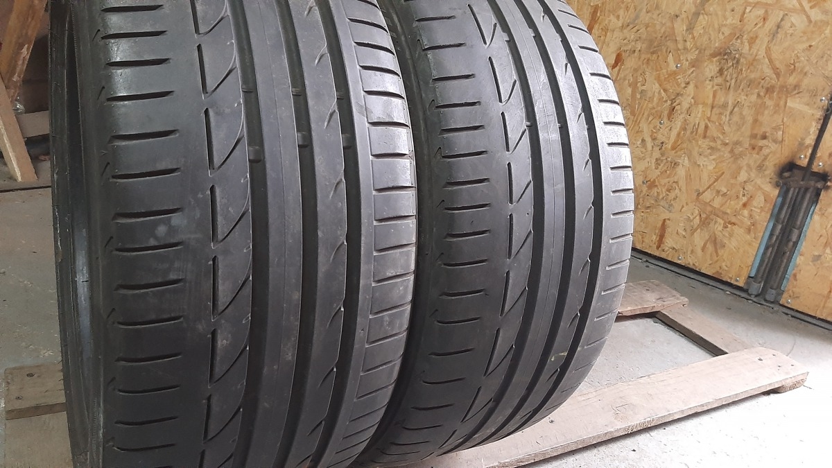 Придбати вживані шини Bridgestone Potenza S001 245/40 R 18