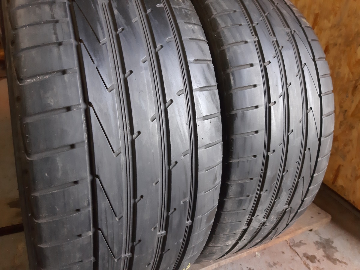 Придбати вживані шини Hankook Ventus S1 Evo 2 235/45 R 17