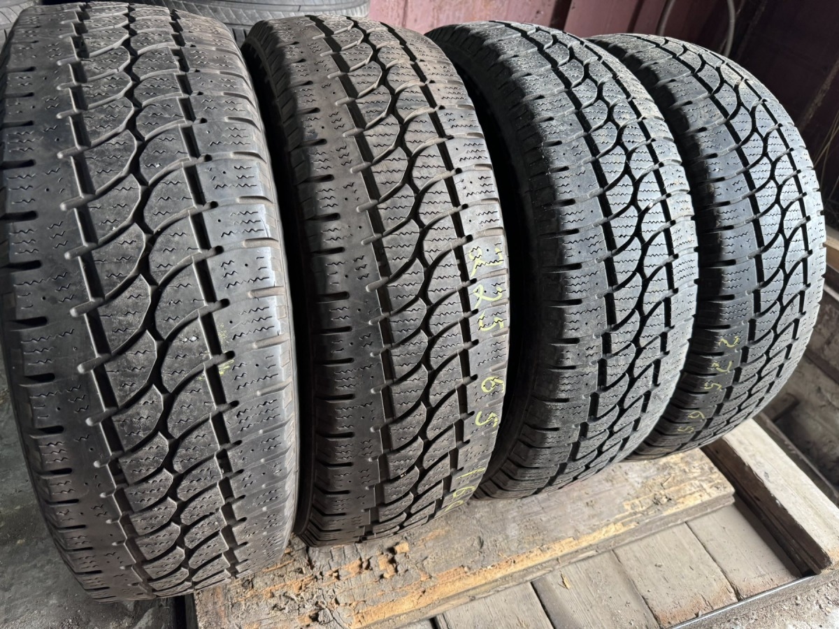 Придбати вживані шини Riken Cargo Winter 225/65 R 16C
