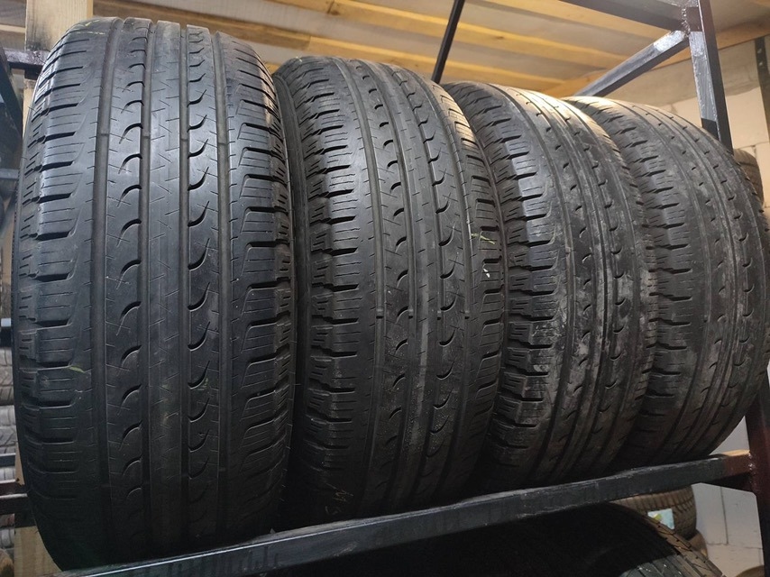 Придбати вживані шини Good Year Efficient Grip Performance 205/55 R 17