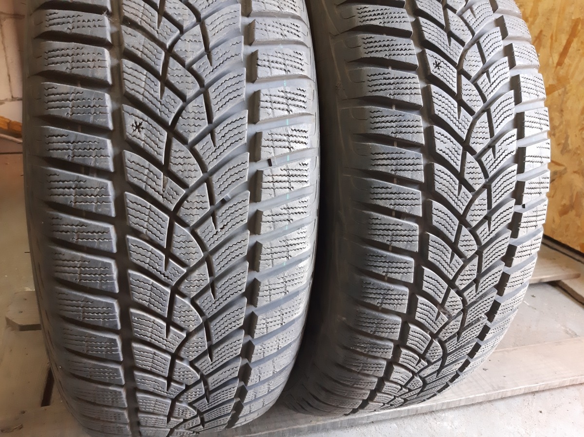 Придбати вживані шини Goodyear Ultra Grip Performance 225/60 R 16