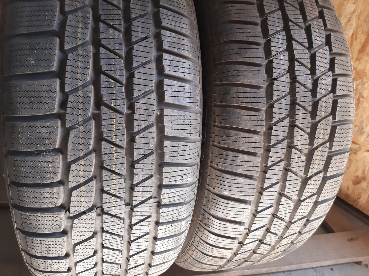 Придбати вживані шини Continental ContiWinterContact TS810S 225/55 R 17