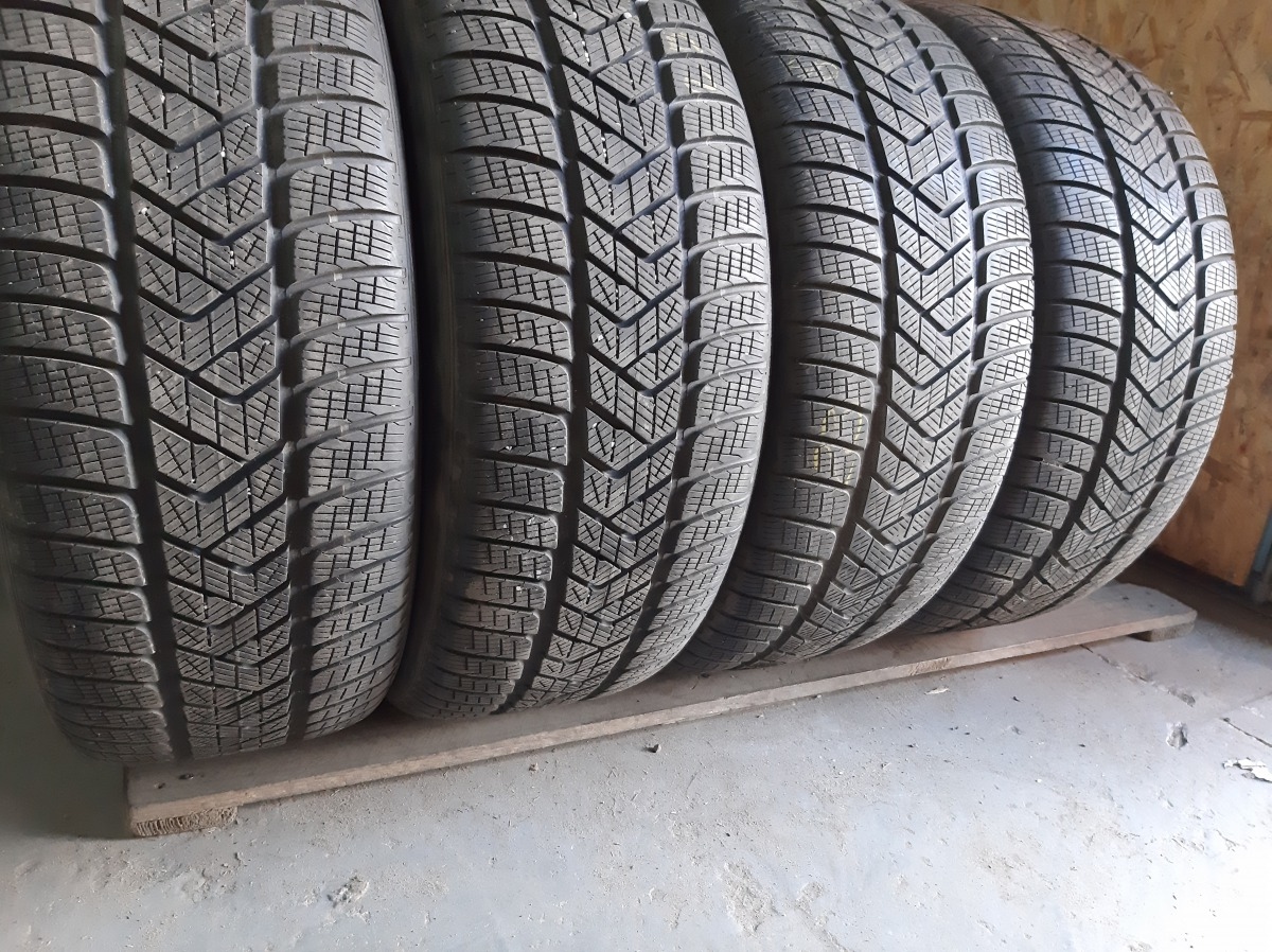 Придбати вживані шини Pirelli Scorpion  Winter 255/50 R 19