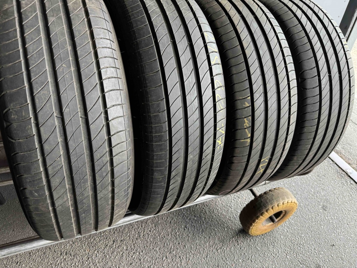 Придбати вживані шини Michelin Primacy 4 215/60 R 17