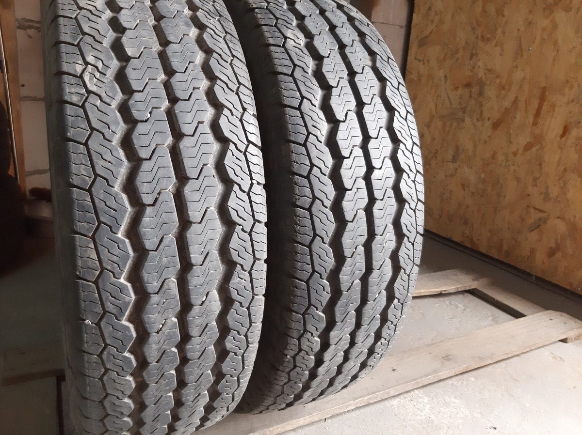 Придбати вживані шини Continental Vanco Four Season 215/75 R 16C