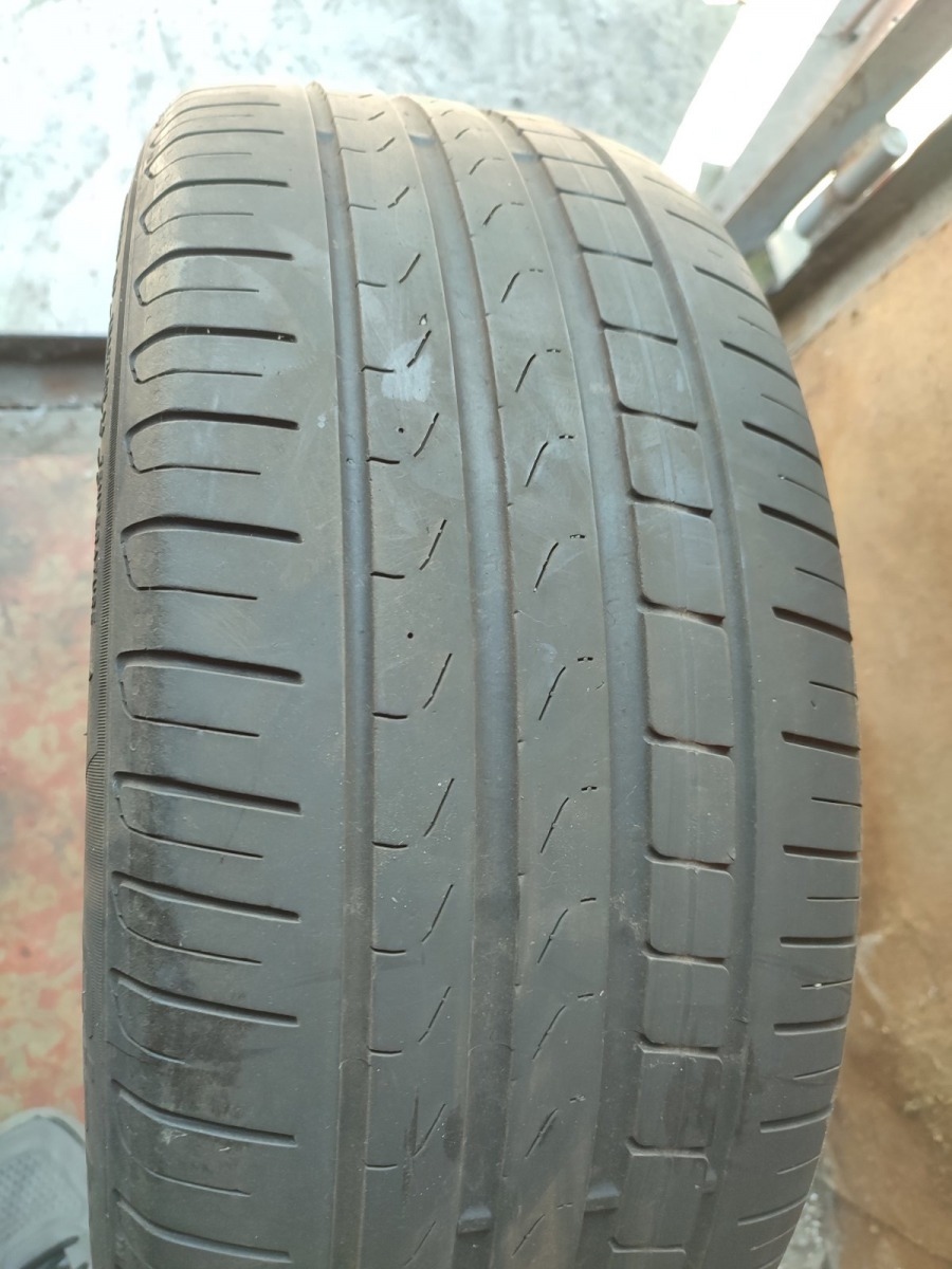 Придбати вживані шини Pirelli Cinturato P7 225/45 R 18