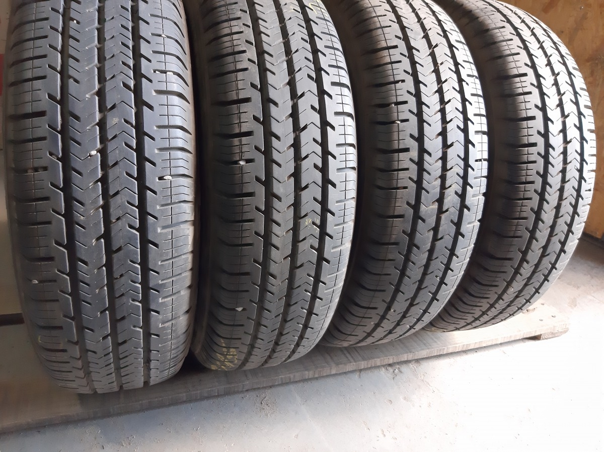 Придбати вживані шини Michelin Agillis 51 195/70 R 15C