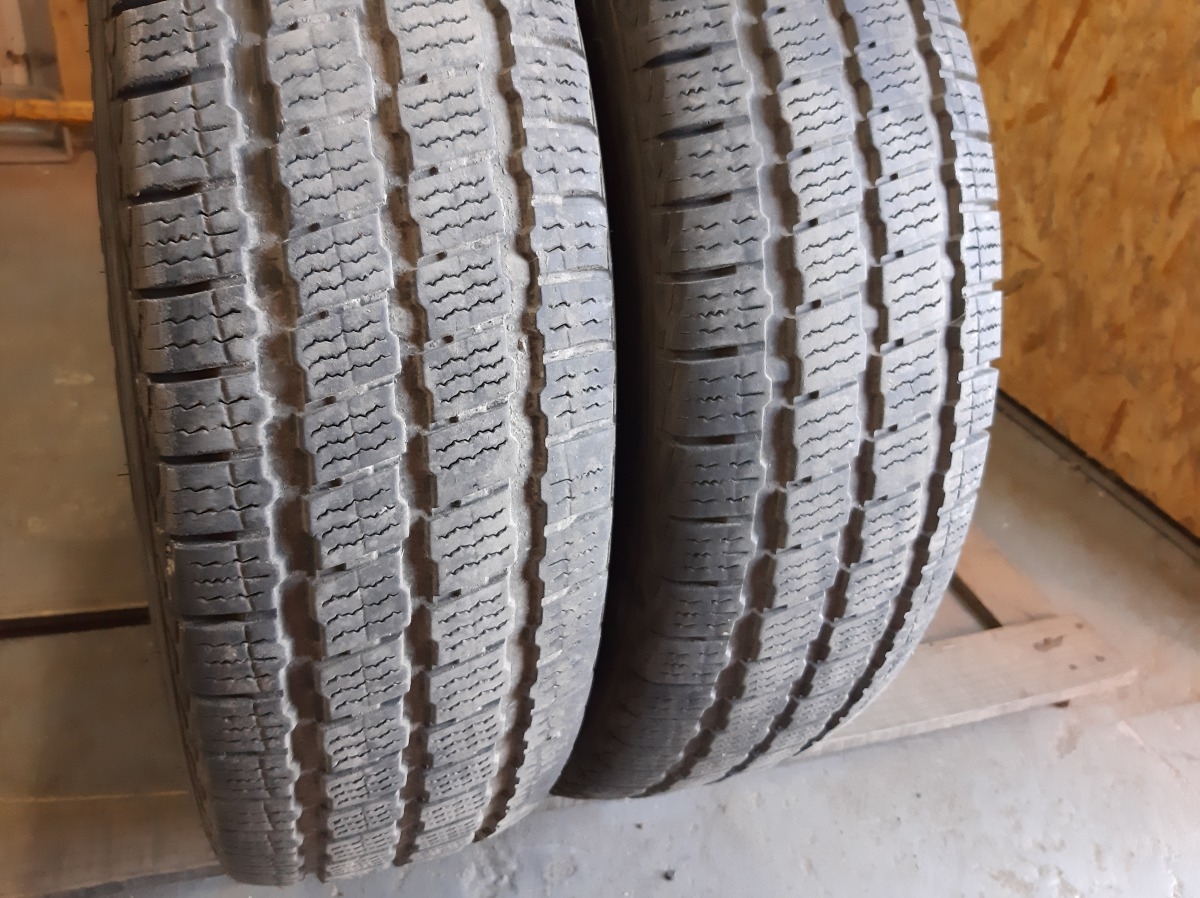 Придбати вживані шини Greenmax Van 4 Season 215/75 R 16C