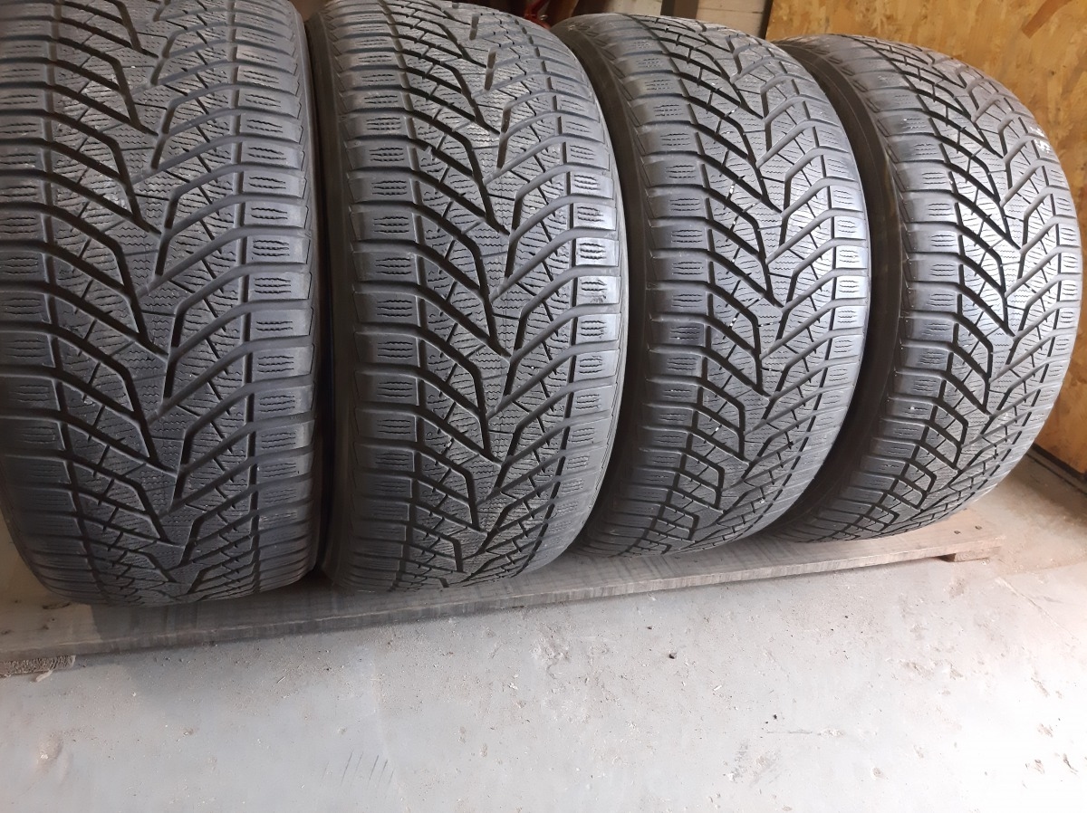 Придбати вживані шини Yokohama Wdrive V 905 245/40 R 18
