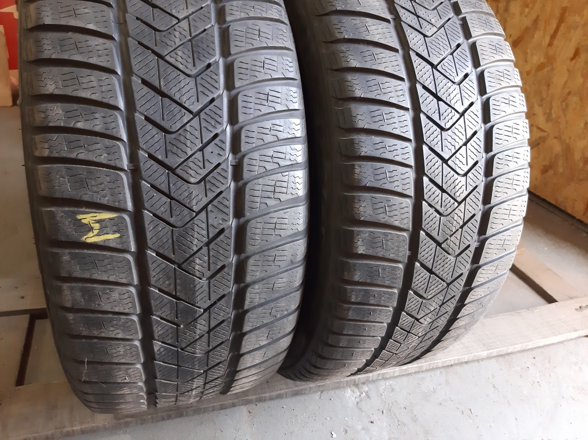 Придбати вживані шини Pirelli Sotozero 3 275/40 R 18