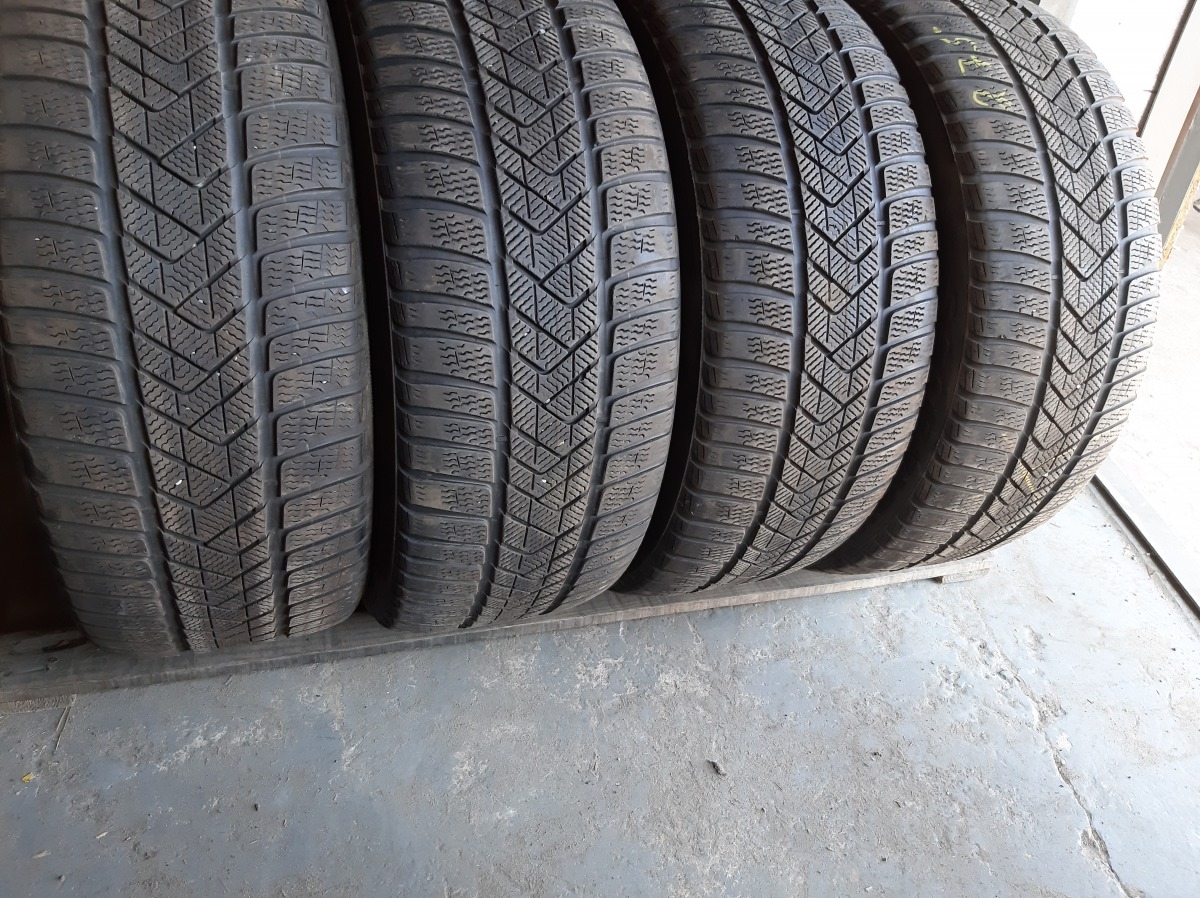 Придбати вживані шини Pirelli Scorpion Winter RSC 275/45 R 20