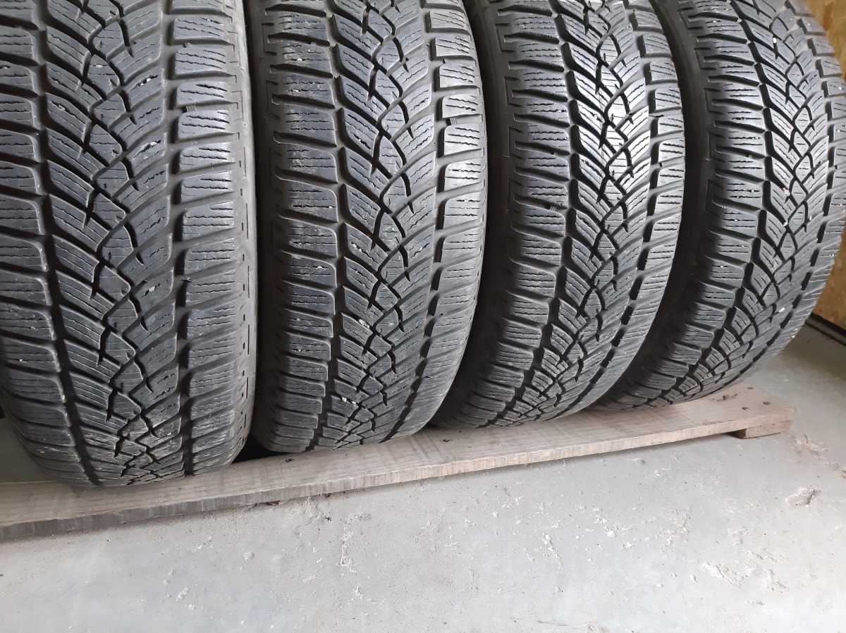 Придбати вживані шини Fulda KristalControlHP2  195/55 R 16