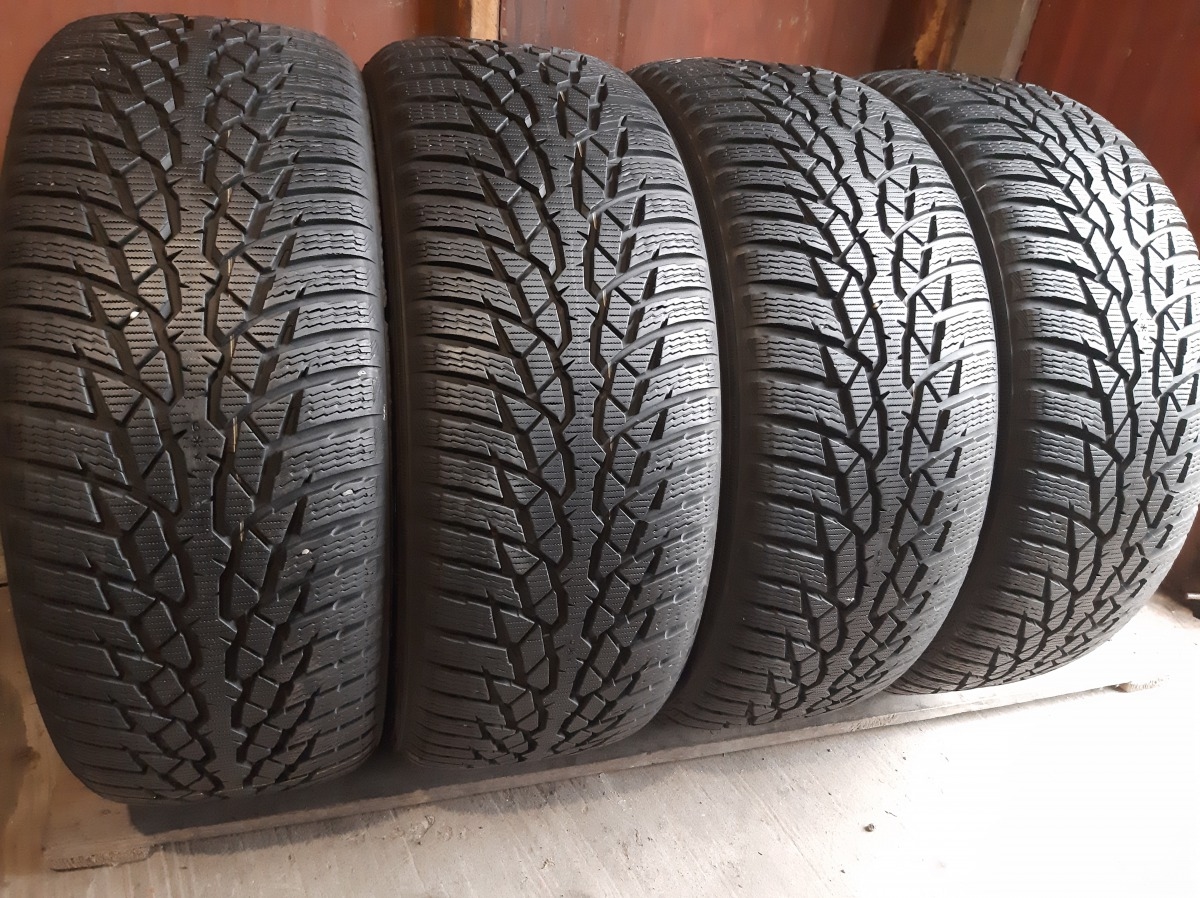 Придбати вживані шини Nokian WR D4  225/50 R 18