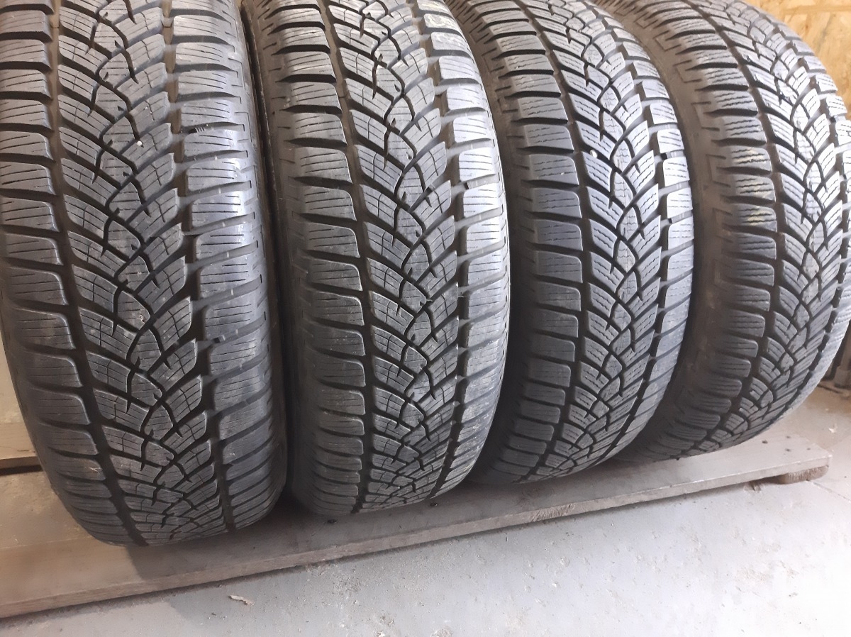 Придбати вживані шини Fulda Kristall Control HP 2  205/65 R 15