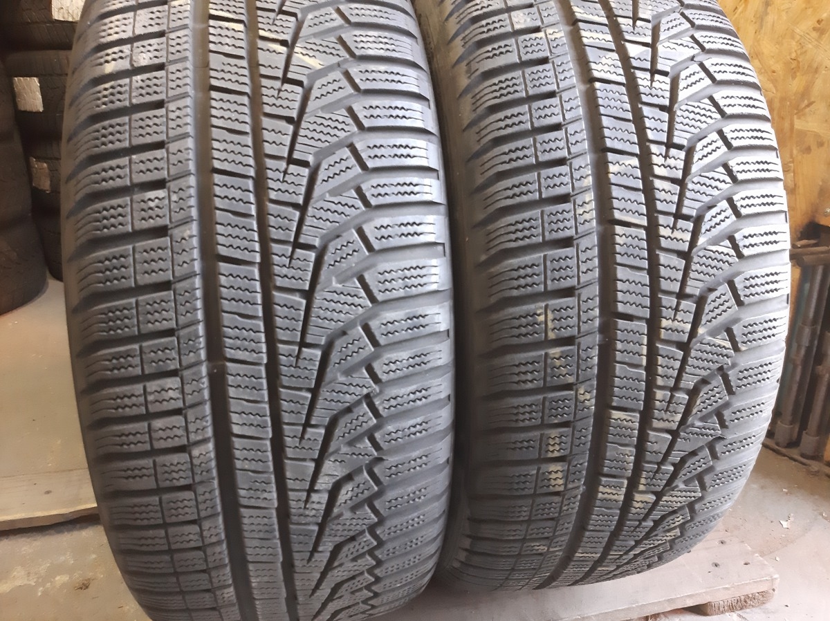 Придбати вживані шини Hankook Winter I Cept EVO 2  215/50 R 17