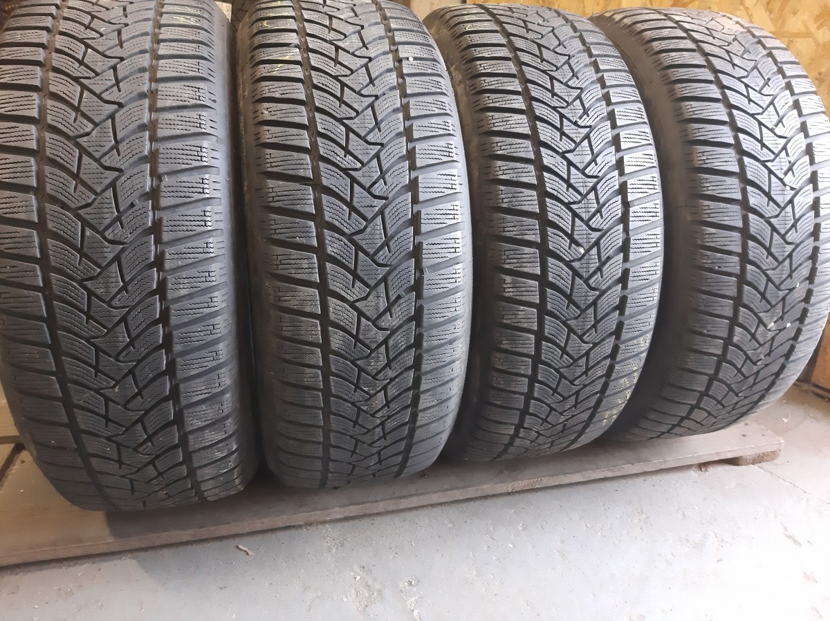 Придбати вживані шини Dunlop WinterSport 5  225/55 R 17