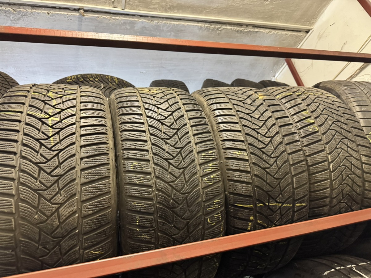 Придбати вживані шини Dunlop Winter Sport 5  245/45 R 17