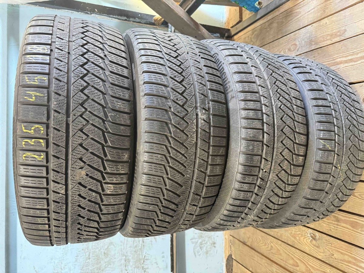 Придбати вживані шини Continental ContiWinterContact TS 850Р 235/45 R 18