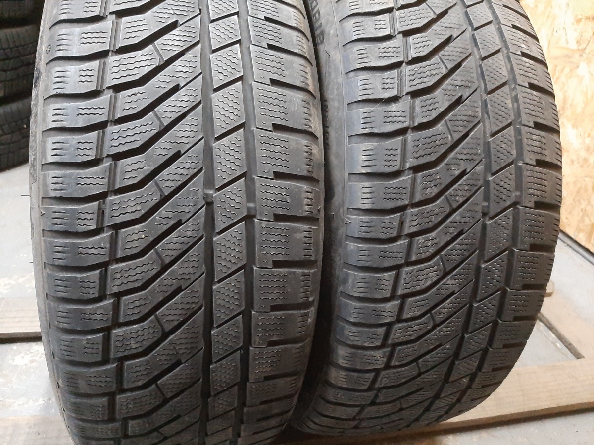 Придбати вживані шини Falken Euro Winter HS 02 PRO 235/50 R 18