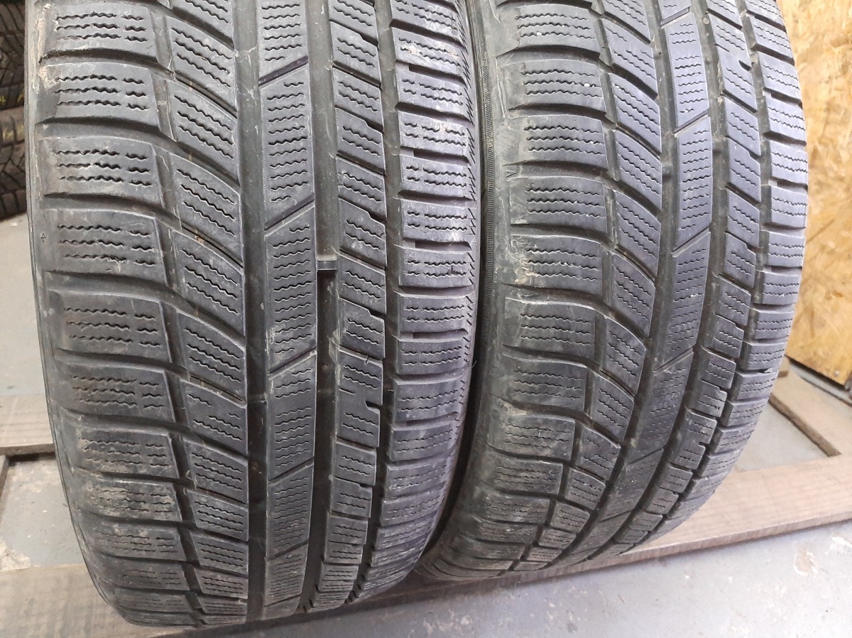 Придбати вживані шини TOYO Snow ProX S 954  225/45 R 19