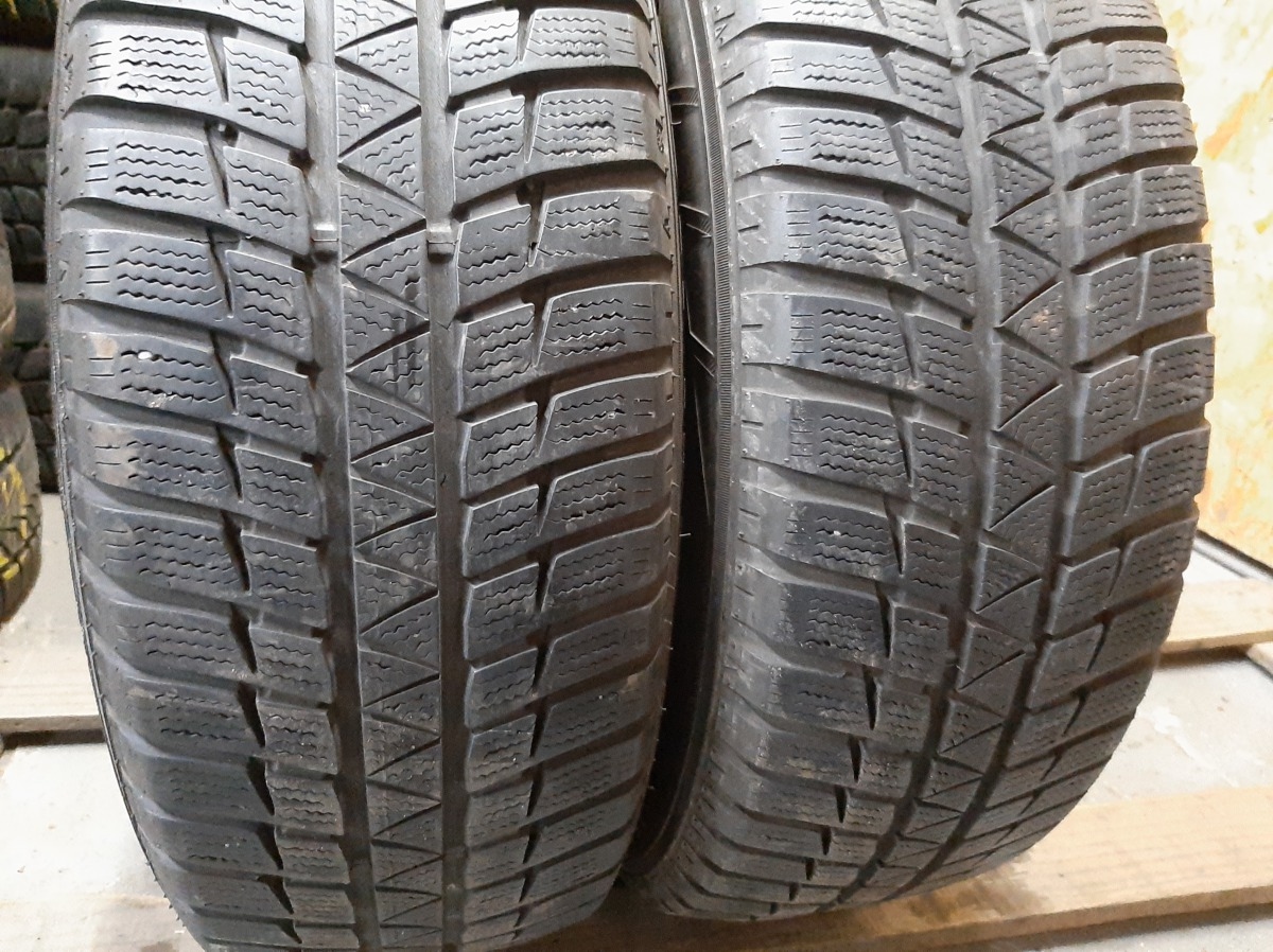 Придбати вживані шини Falken EuroWinter HS449 205/60 R 16