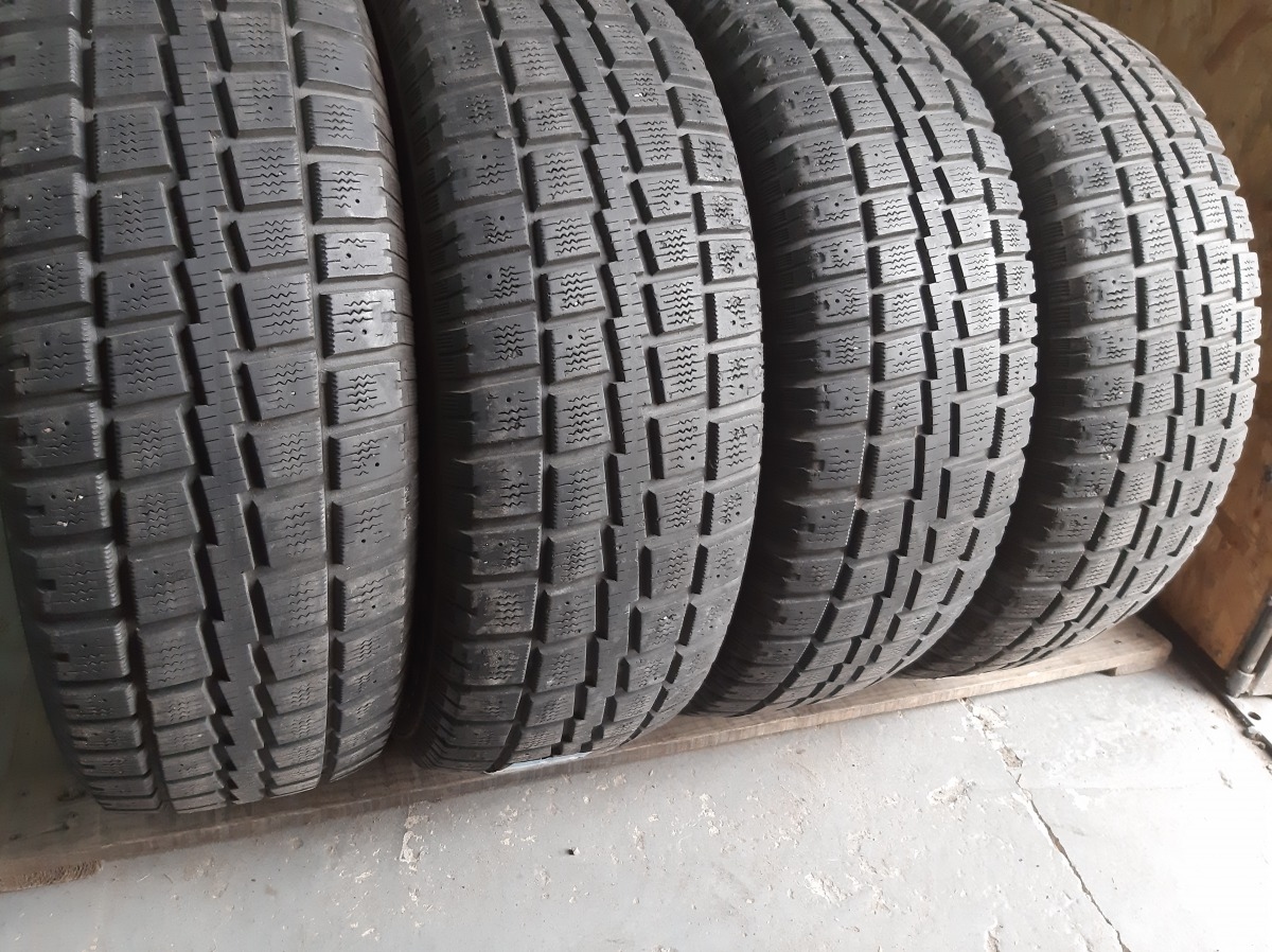 Придбати вживані шини Cooper Discover 235/70 R 16